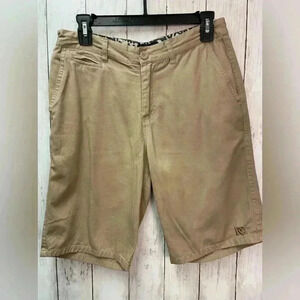 DC Khaki shorts size 28 100% Cotton